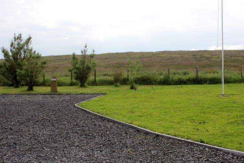 Hillside Camping Pods And Shepherd'S Hut Wick  Exterior foto